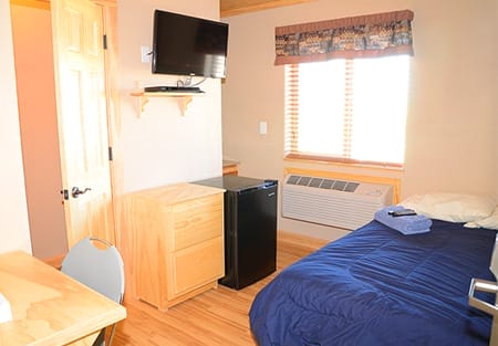 Lodge network bedroom